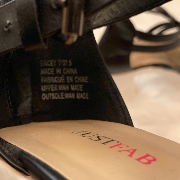 Black Platform Sandal Pumps - Picture 9 of 9